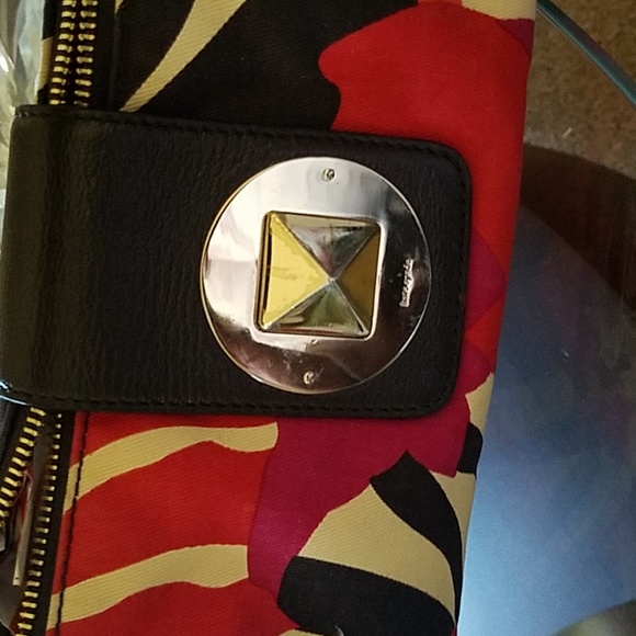 Purse - Picture 3 of 3